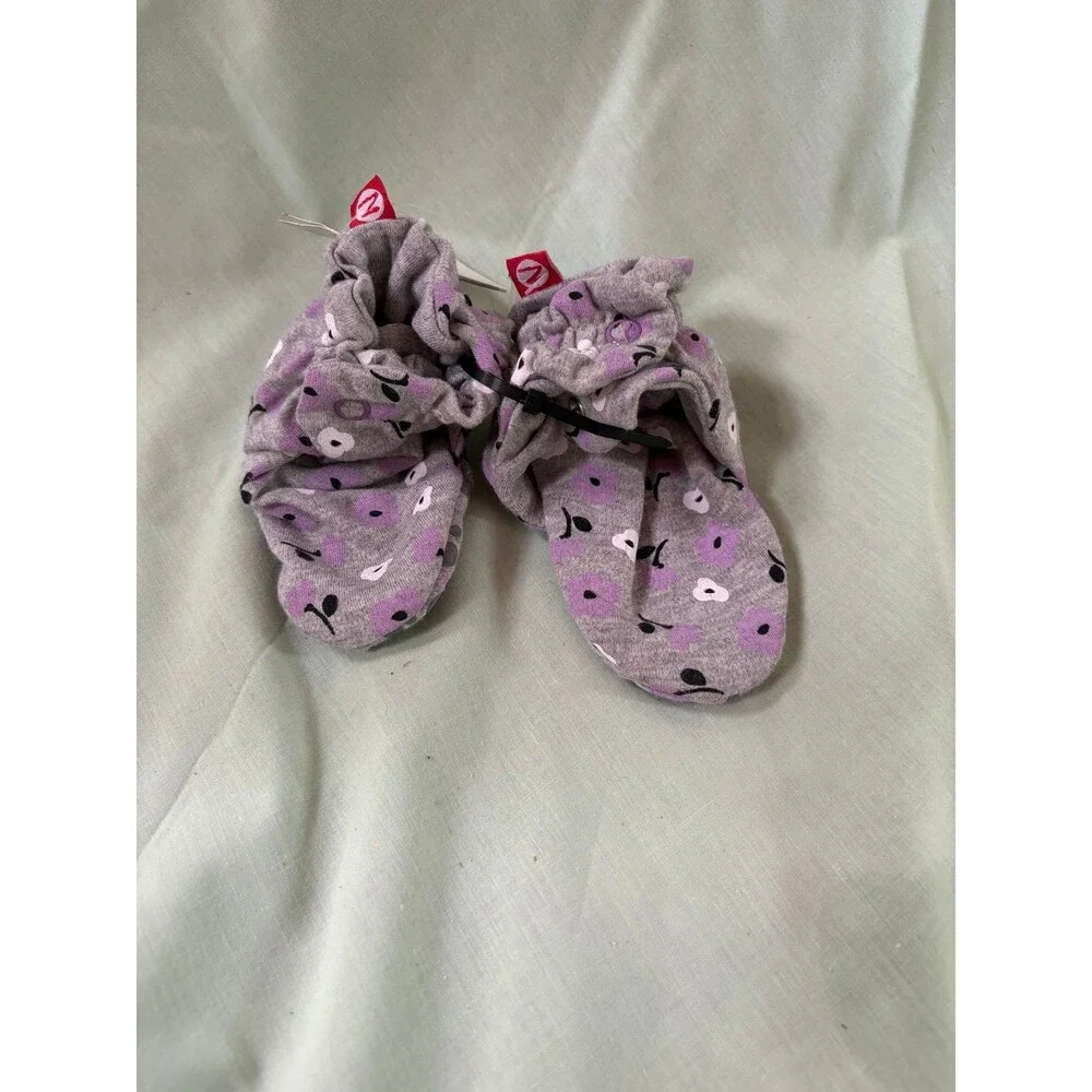 Zutano baby girl booties slippers size 18 months gray with purple flowers